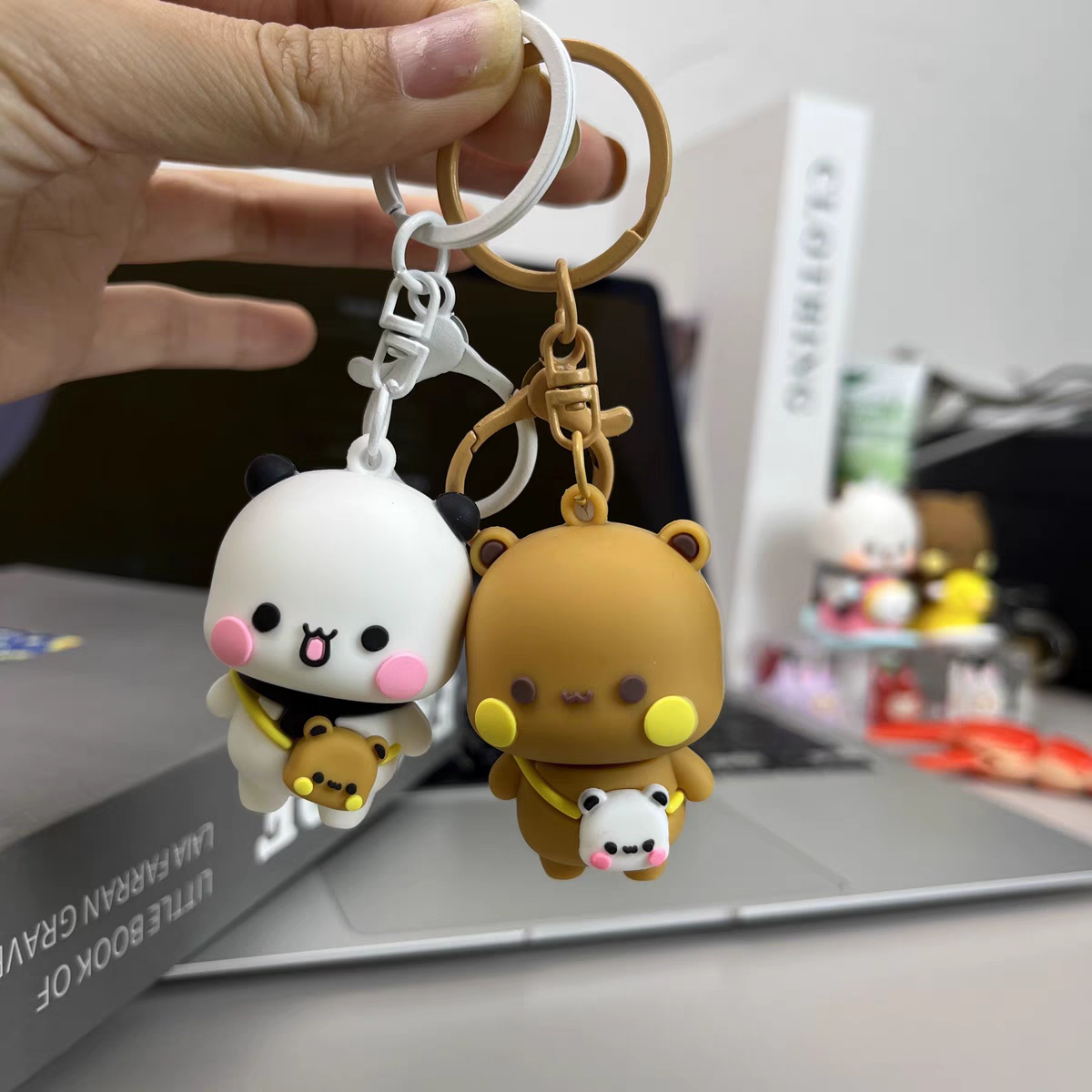 Bubu Dudu with Bag Keychain 😍
